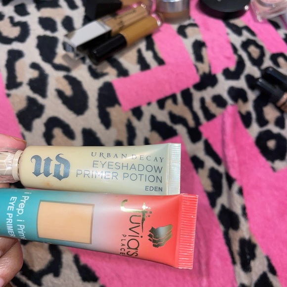 Make Up Bundle - Picture 5 of 10